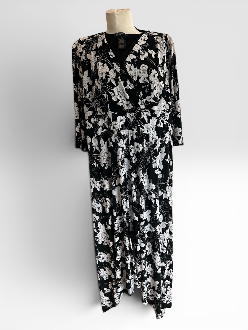 INC International Concepts Floral Maxi Dress – Size 3X – Stretchy Wrap Style